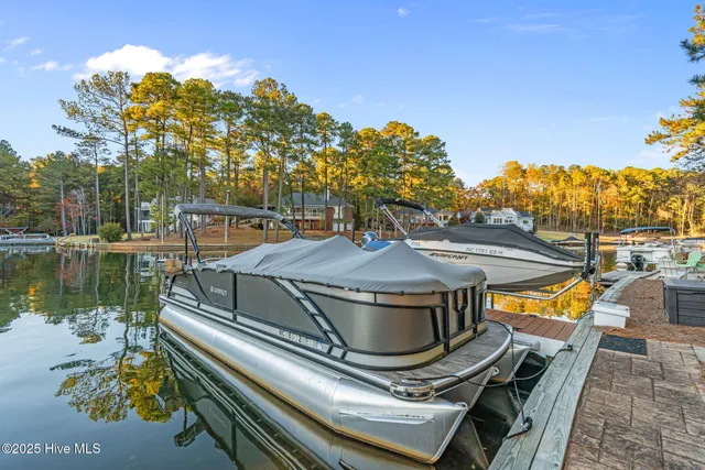 $1,550,000 | 149 Owens Circle, West End, NC 27376