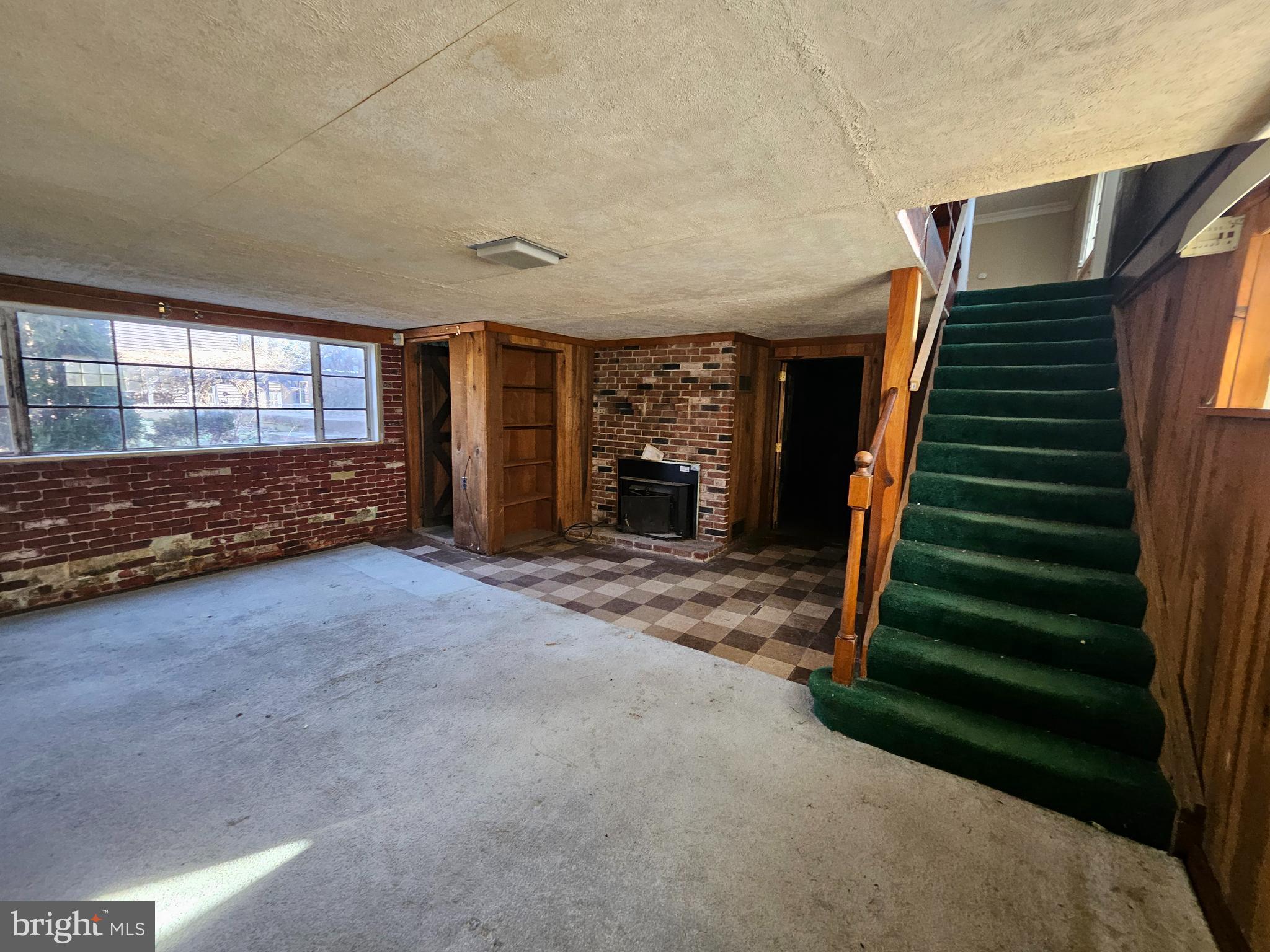 110 Woodside Road Riva, MD 21140 - Photo 22 of 35 Lower level rec room