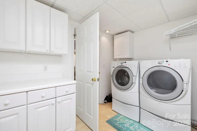 $669,900 | 741 Zelda Court, Hendersonville, NC 28792