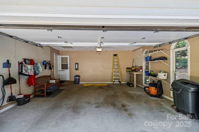 $669,900 | 741 Zelda Court, Hendersonville, NC 28792