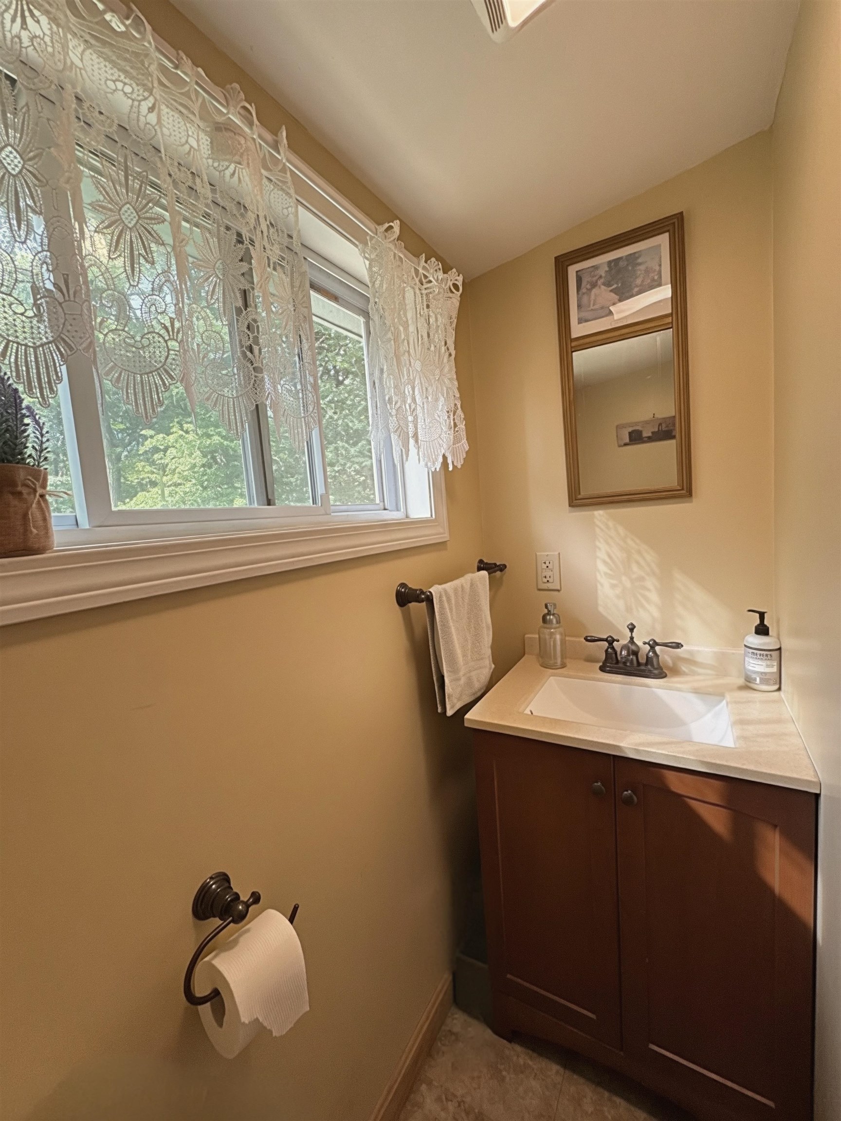 1 Ainsworth Road Claremont, NH 03743 - Photo 26 of 29