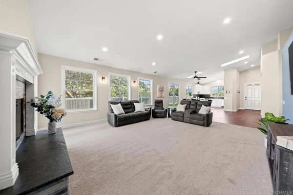 $975,000 | 1107 St George Drive, El Cajon, CA 92019