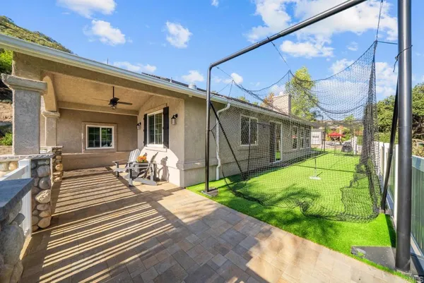 $975,000 | 1107 St George Drive, El Cajon, CA 92019