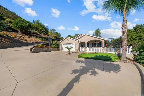 $975,000 | 1107 St George Drive, El Cajon, CA 92019