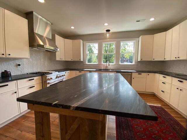 6331 Sherman Road Galena, OH 43021 - Photo 29 of 57 Kitchen 2