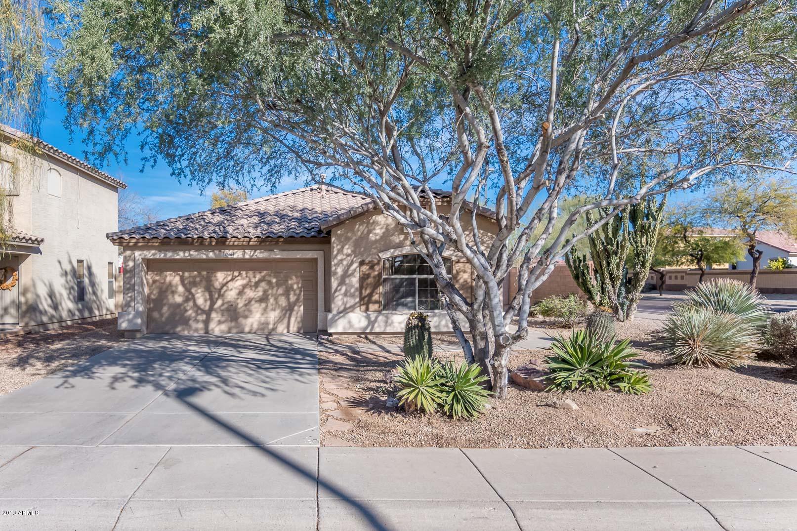 1790 East Del Rio Street Gilbert, AZ 85295 - Photo 1 of 20 Front of House