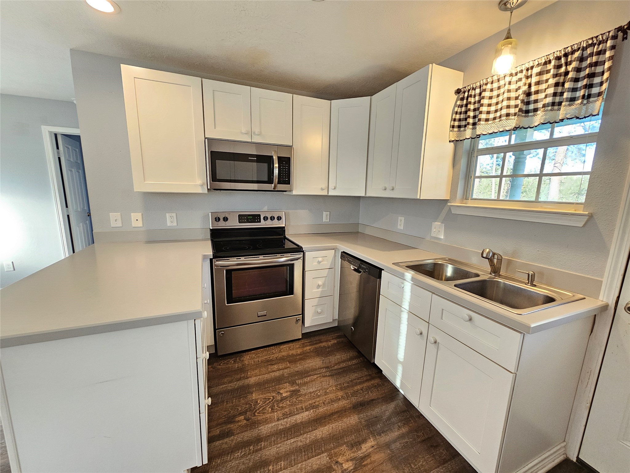 25411 T K C Road Tomball, TX 77375 - Photo 8 of 16