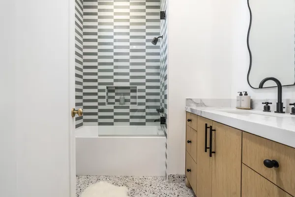 $15,000 | 54 West Palm Lane, Unit 54, Phoenix, AZ 85004