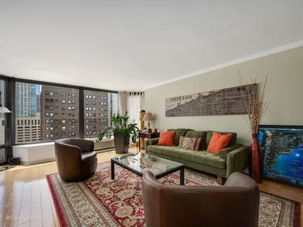 $565,000 | 50 East Bellevue Place, Unit 1804, Chicago, IL 60611