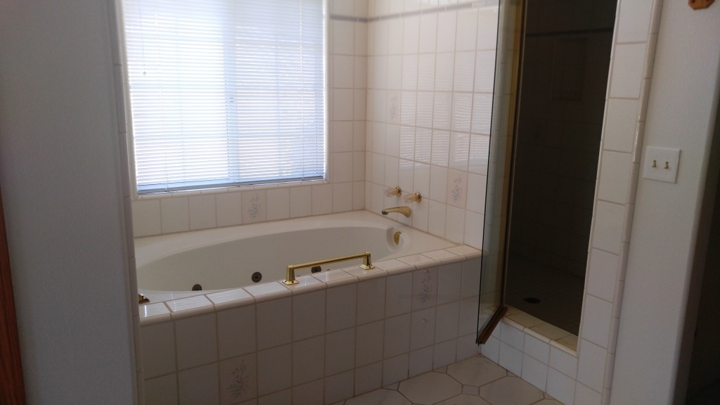 449 Futurity Lane Fallbrook, CA 92028 - Photo 16 of 24 Gallery Image 16