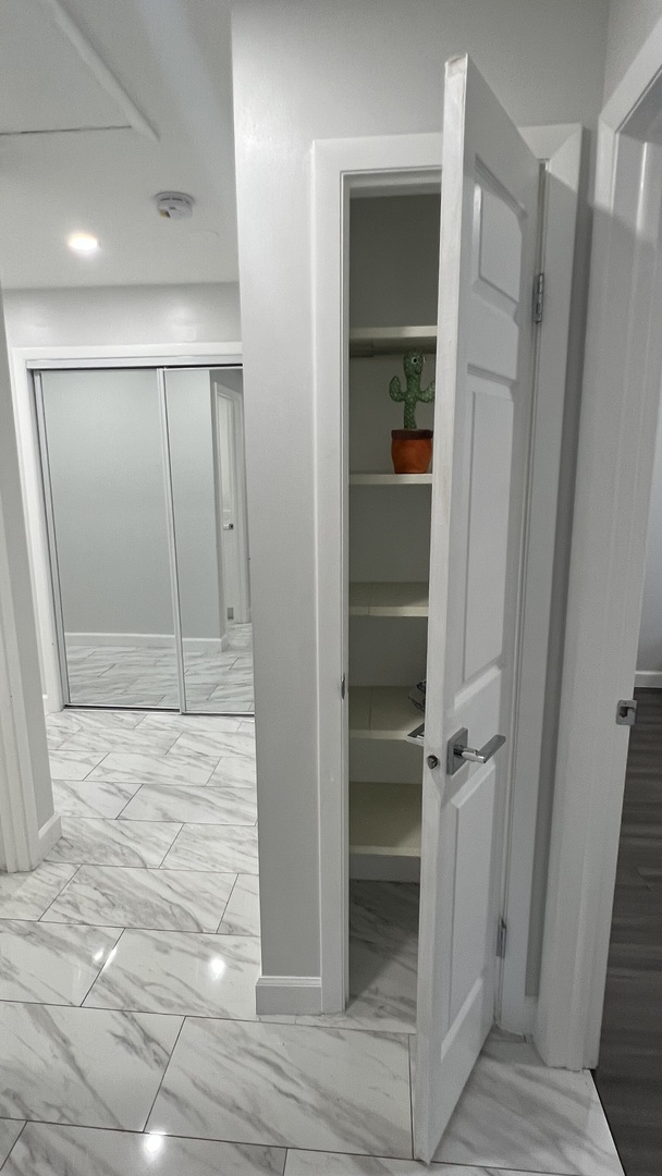 121 Windsor Lane, Unit D Willowbrook, IL 60527 - Photo 11 of 23 wooden floor in an empty room