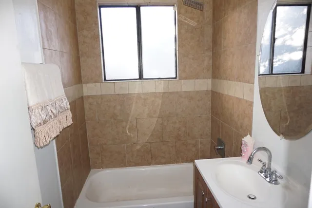 $429,900 | 1016 Lombardy Drive, Modesto, CA 95351