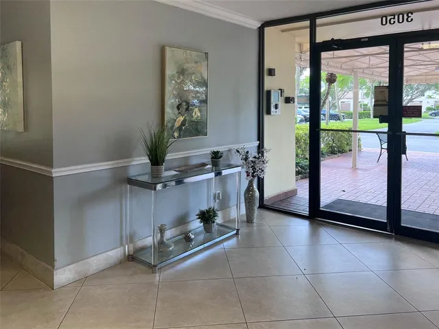 $1,975 | 3050 North Palm Aire Drive, Unit 602, Pompano Beach, FL 33069