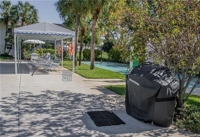 $1,975 | 3050 North Palm Aire Drive, Unit 602, Pompano Beach, FL 33069