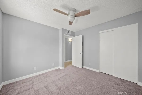 $399,997 | 27949 Tyler Lane, Unit 355, Canyon Country, CA 91387