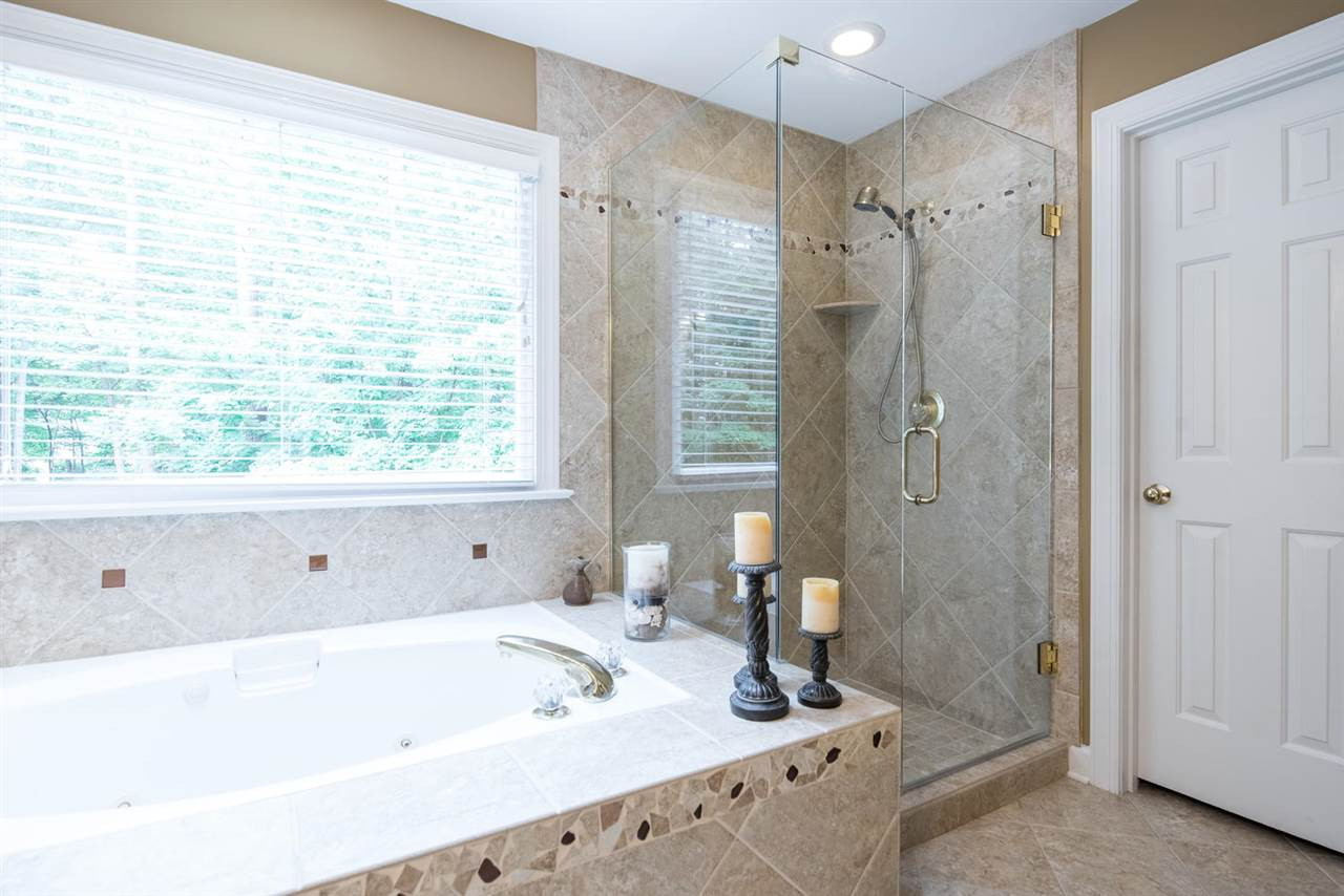 7010 Spring Ridge Road Cary, NC 27518 - Photo 17 of 25 Master Bath
