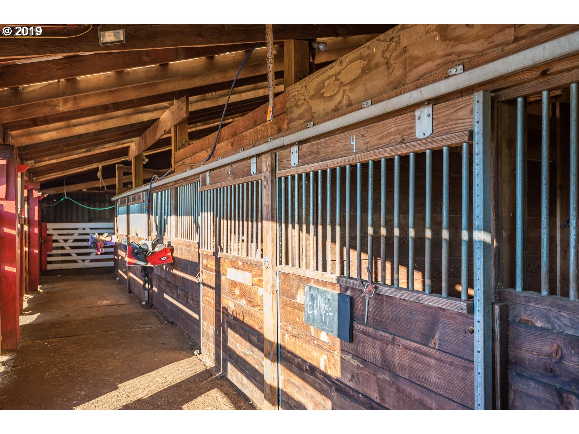 34499 Southeast Divers Road Estacada, OR 97023 - Photo 25 of 32 Stable