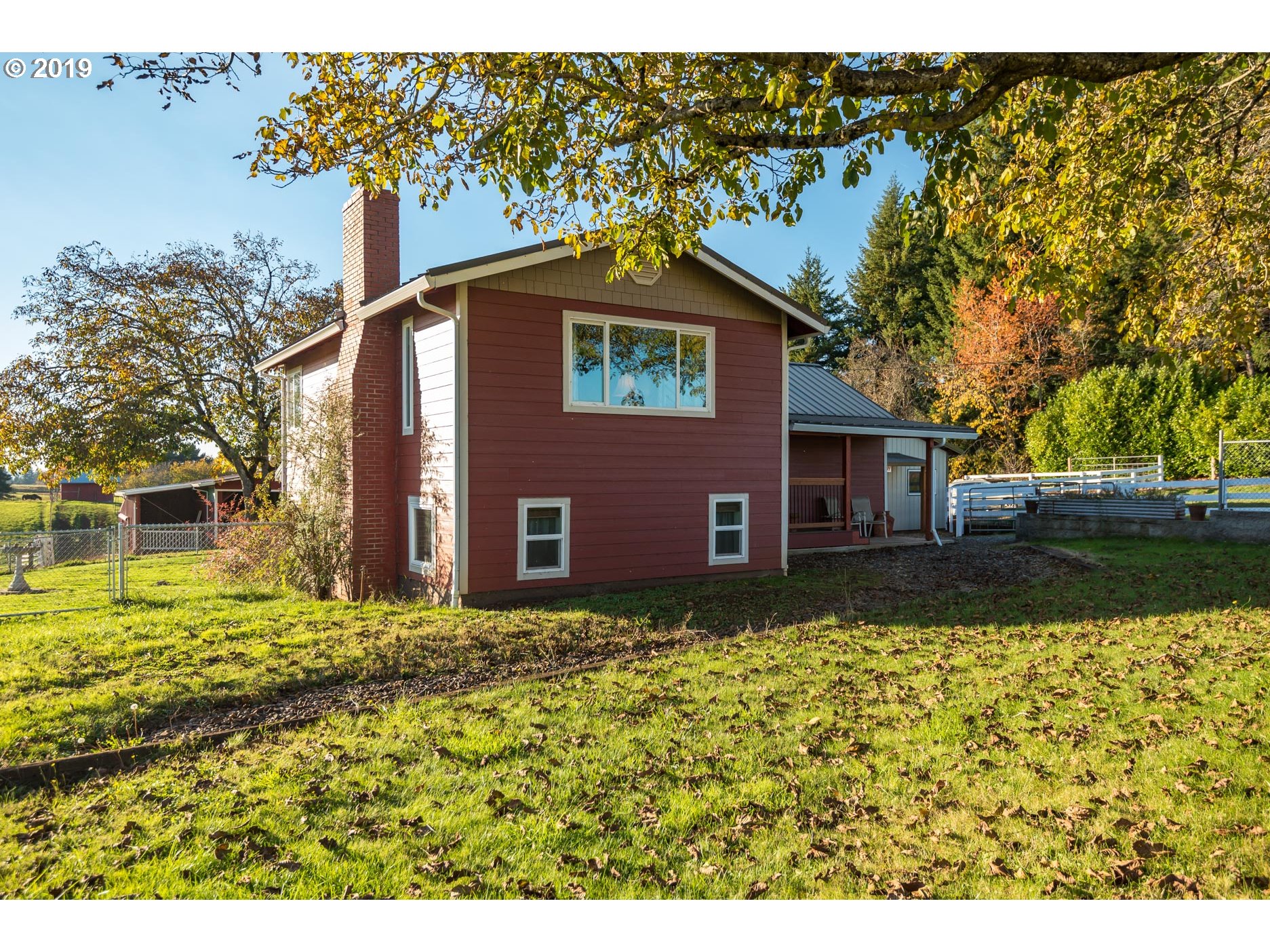 34499 Southeast Divers Road Estacada, OR 97023 - Photo 27 of 32 Front Yard