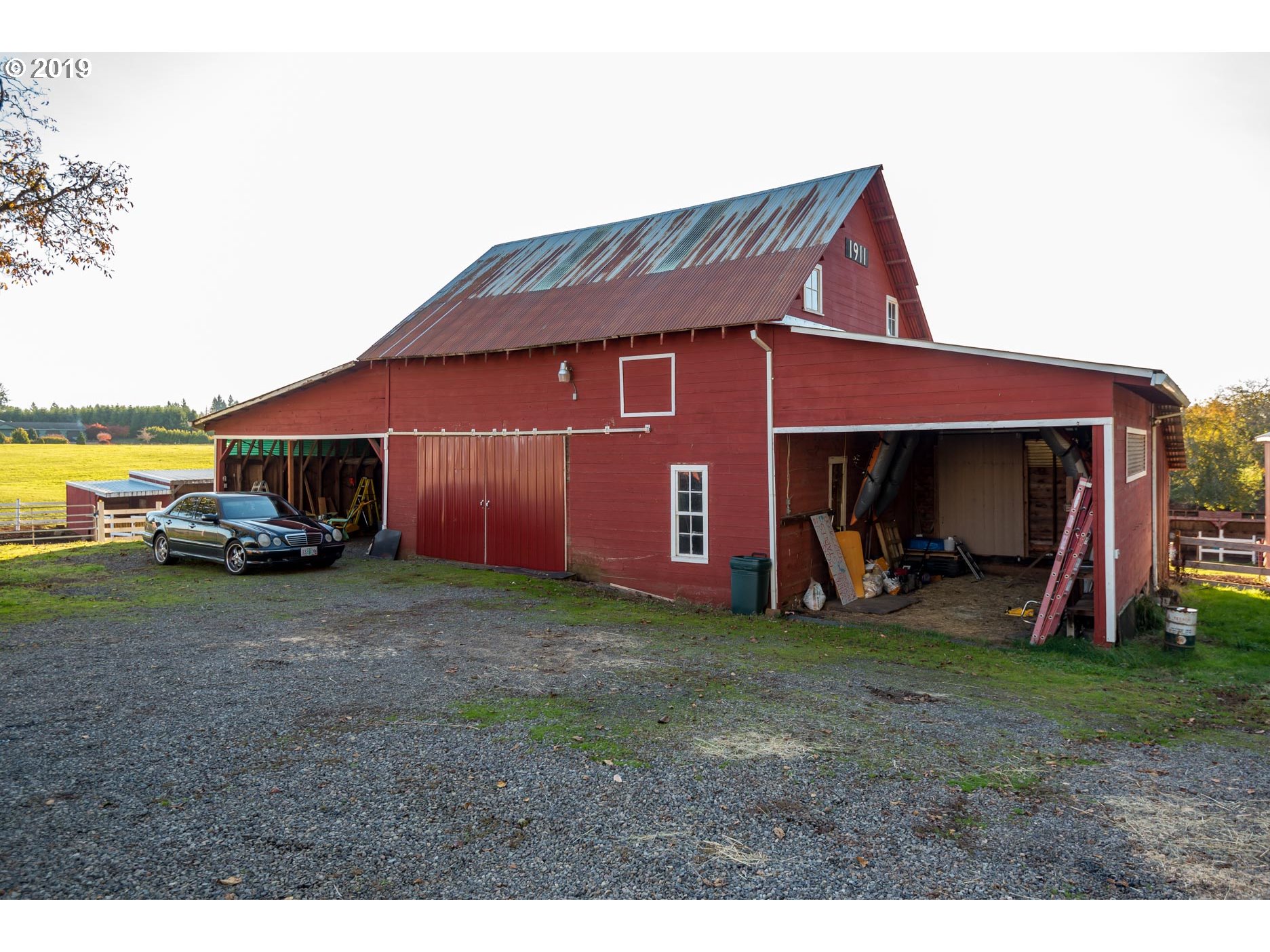 34499 Southeast Divers Road Estacada, OR 97023 - Photo 30 of 32 Barn