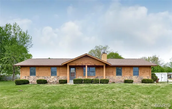 $249,999 | 1223 Cypress Court, Troy, MO 63379