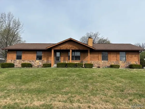 $249,999 | 1223 Cypress Court, Troy, MO 63379