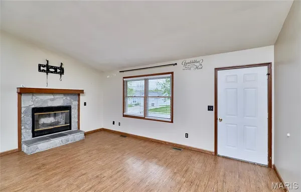 $249,999 | 1223 Cypress Court, Troy, MO 63379