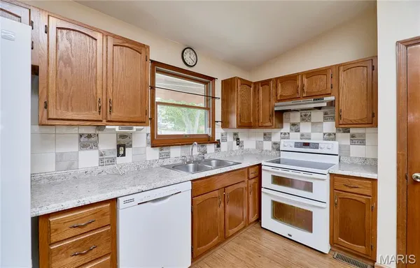 $249,999 | 1223 Cypress Court, Troy, MO 63379