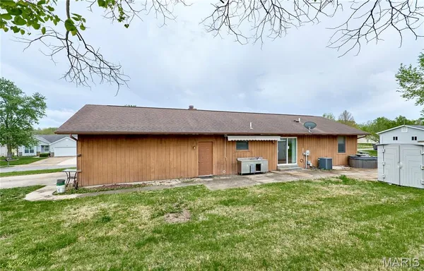 $249,999 | 1223 Cypress Court, Troy, MO 63379