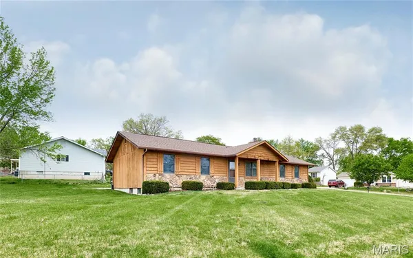 $249,999 | 1223 Cypress Court, Troy, MO 63379