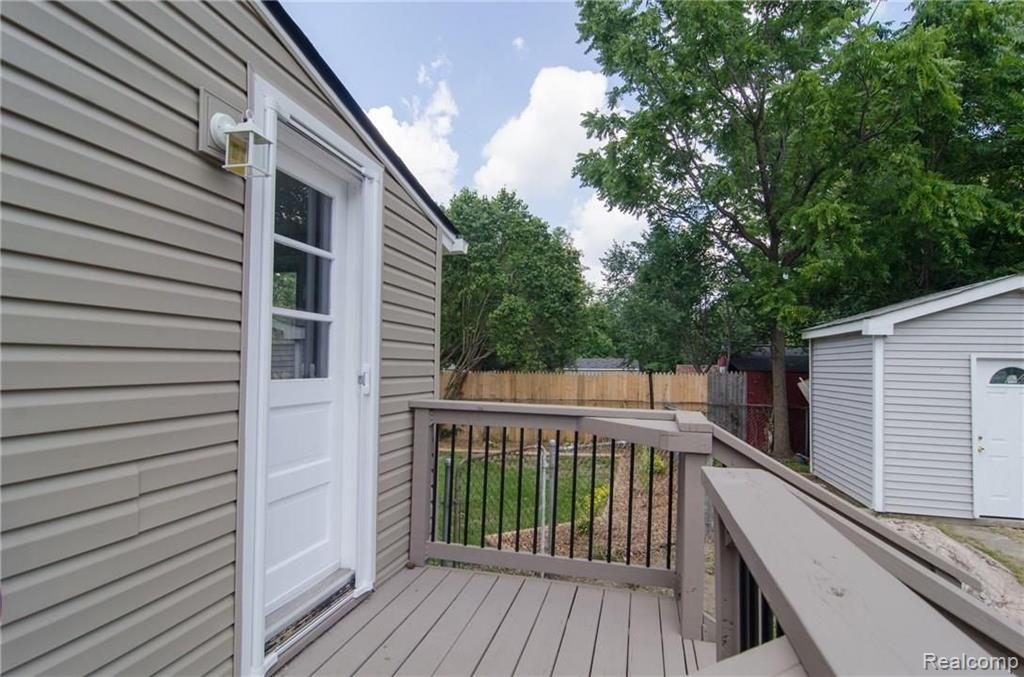 3550 Woodcrest Road Rochester Hills, MI 48309 - Photo 15 of 51