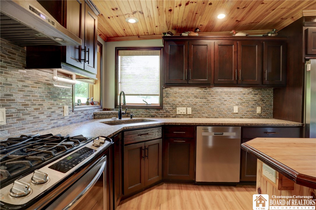 12751 Sawmill Run Road South Valley, NY 14738 - Photo 15 of 50