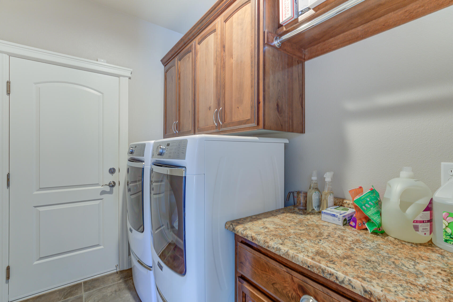 5566 Muir Peak Road Redding, CA 96002 - Photo 27 of 30 5566MuirPlace_008