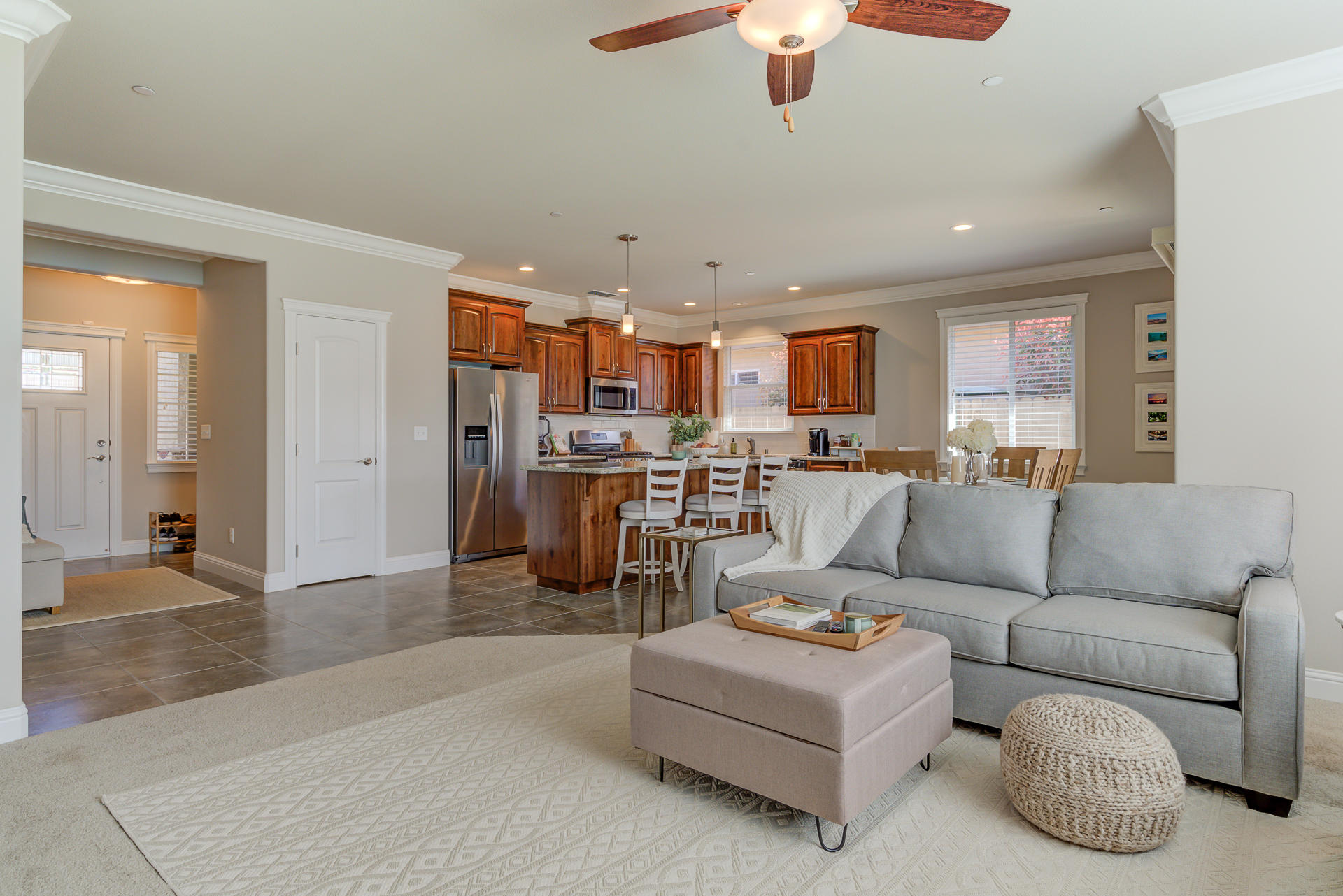 5566 Muir Peak Road Redding, CA 96002 - Photo 5 of 30 5566MuirPlace_023