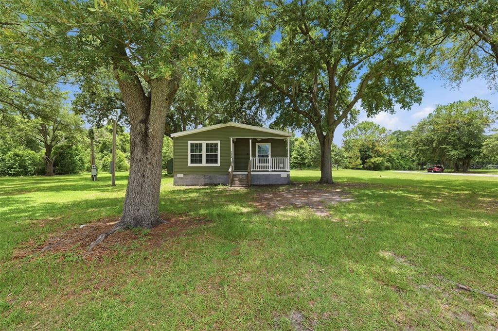 7239 Rooks Drive Wesley Chapel, FL 33545 - Photo 2 of 22
