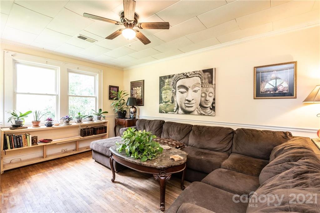 702 Robinson-Clemmer Road Dallas, NC 28034 - Photo 14 of 48 Gallery Image 14