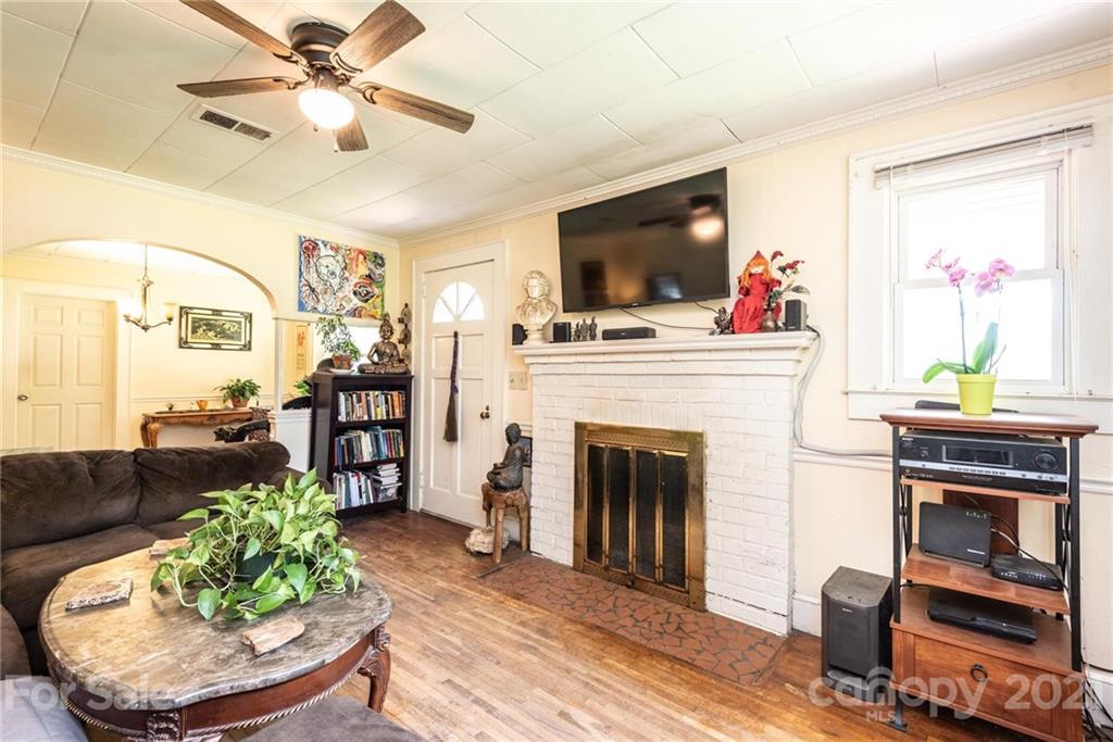 702 Robinson-Clemmer Road Dallas, NC 28034 - Photo 16 of 48 Gallery Image 16
