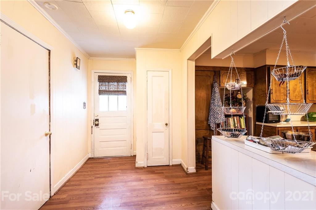 702 Robinson-Clemmer Road Dallas, NC 28034 - Photo 30 of 48 Gallery Image 30