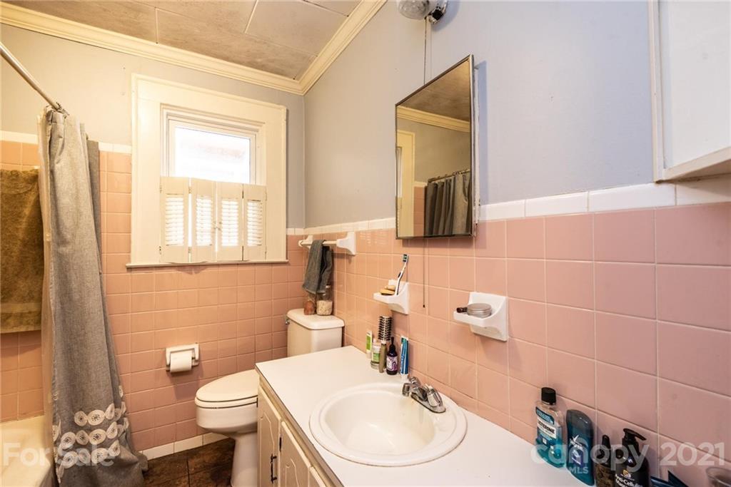 702 Robinson-Clemmer Road Dallas, NC 28034 - Photo 43 of 48 Gallery Image 43