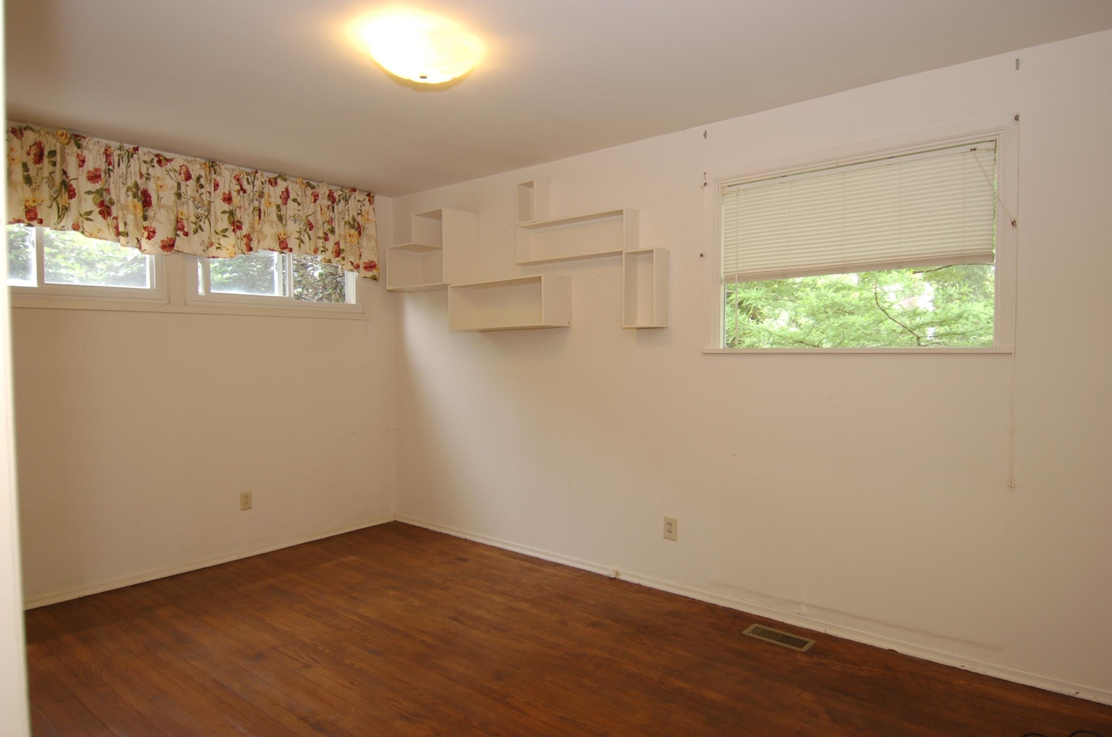 1113 Dogwood Lane Raleigh, NC 27607 - Photo 9 of 14 Bedroom 2