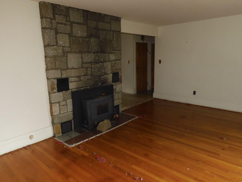 78 Hood Road Tewksbury, MA 01876 - Photo 3 of 25 Gallery Image 3