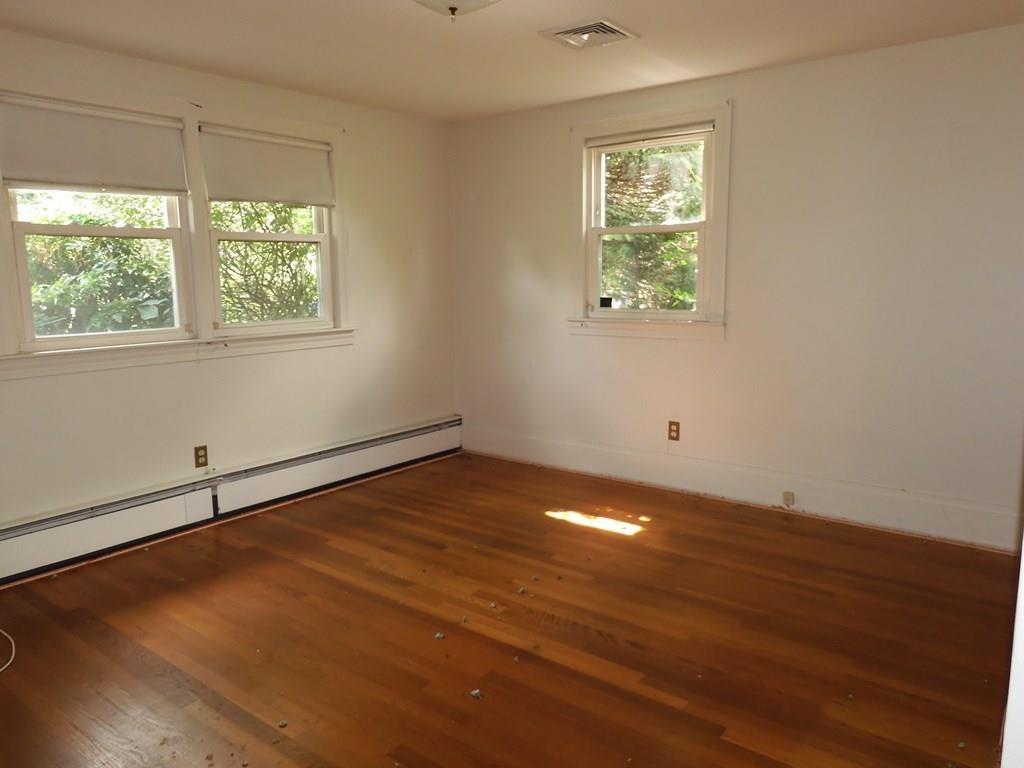 78 Hood Road Tewksbury, MA 01876 - Photo 10 of 25 Gallery Image 10