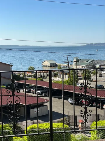 $450,000 | 28313 Redondo Way South, Unit 102, Des Moines, WA 98198