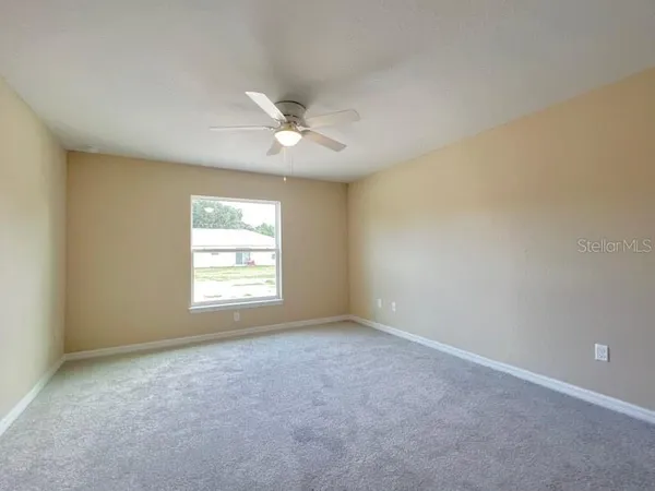 $1,700 | 13669 Southwest 113th Place, Dunnellon, FL 34432