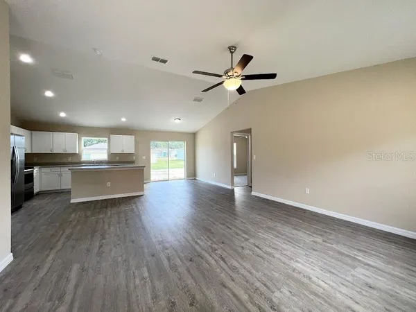 $1,700 | 13669 Southwest 113th Place, Dunnellon, FL 34432