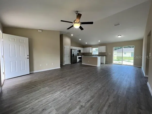 $1,700 | 13669 Southwest 113th Place, Dunnellon, FL 34432