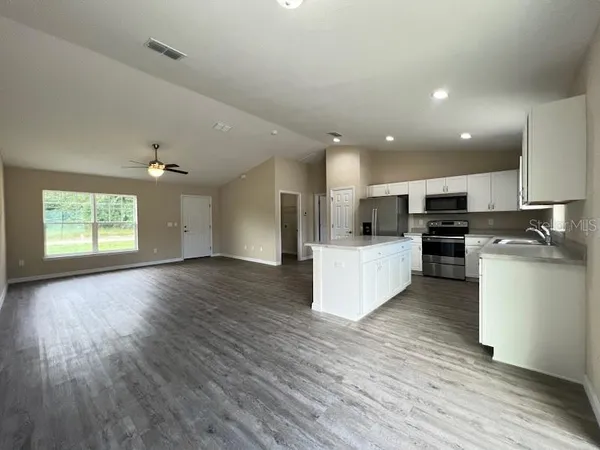 $1,700 | 13669 Southwest 113th Place, Dunnellon, FL 34432