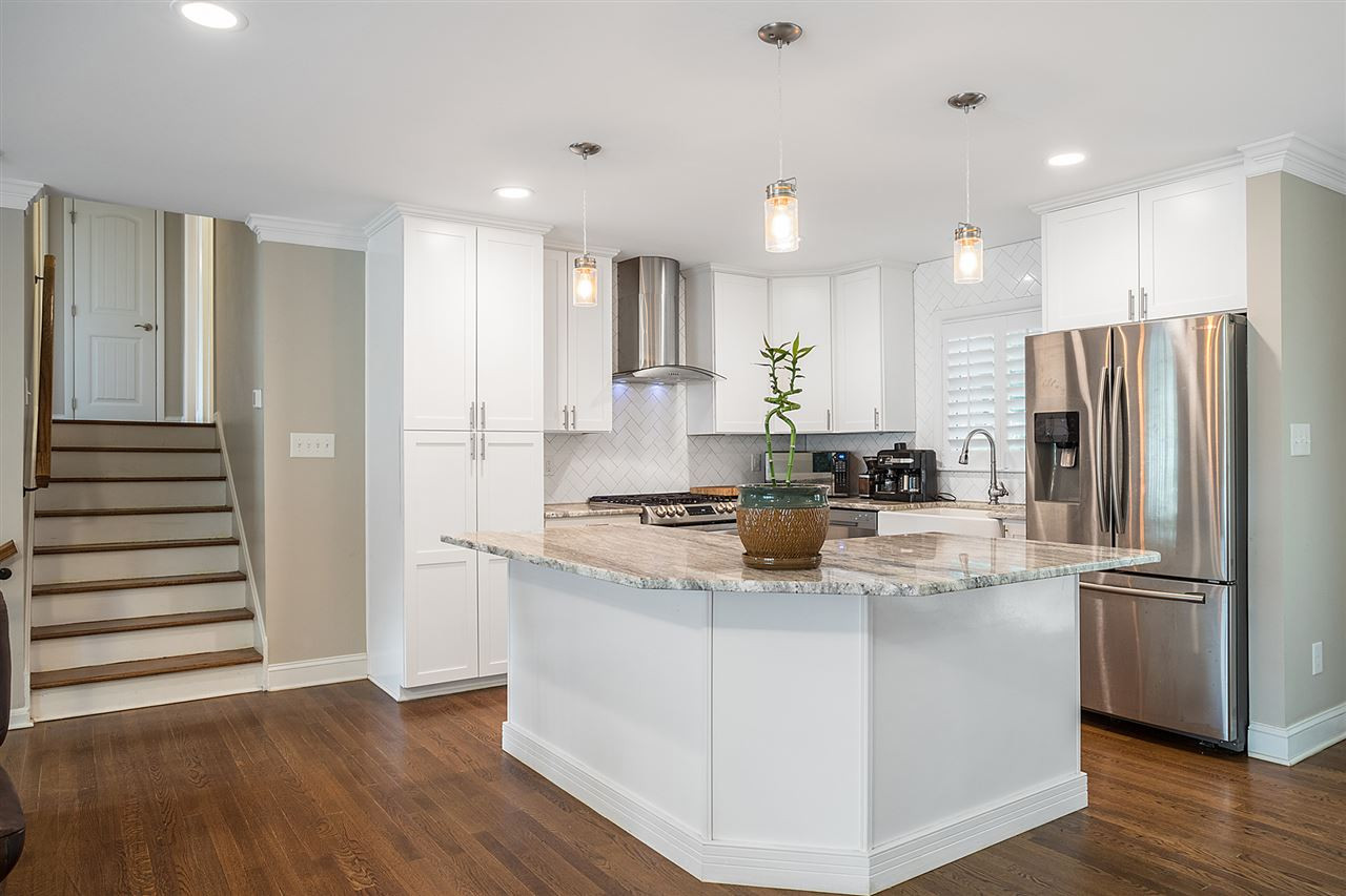4901 Latimer Road Raleigh, NC 27609 - Photo 7 of 24 Photo 7