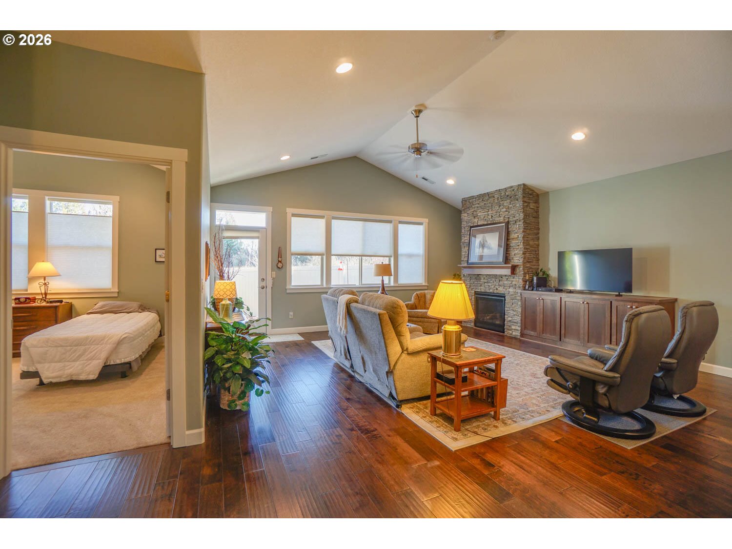17629 Northeast 17th Avenue Ridgefield, WA 98642 - Photo 17 of 31 a living room with furniture