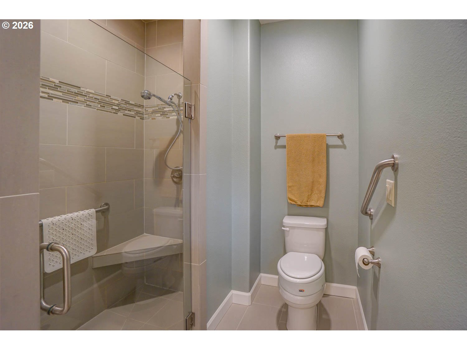 17629 Northeast 17th Avenue Ridgefield, WA 98642 - Photo 26 of 31 a bathroom with a toilet and a shower