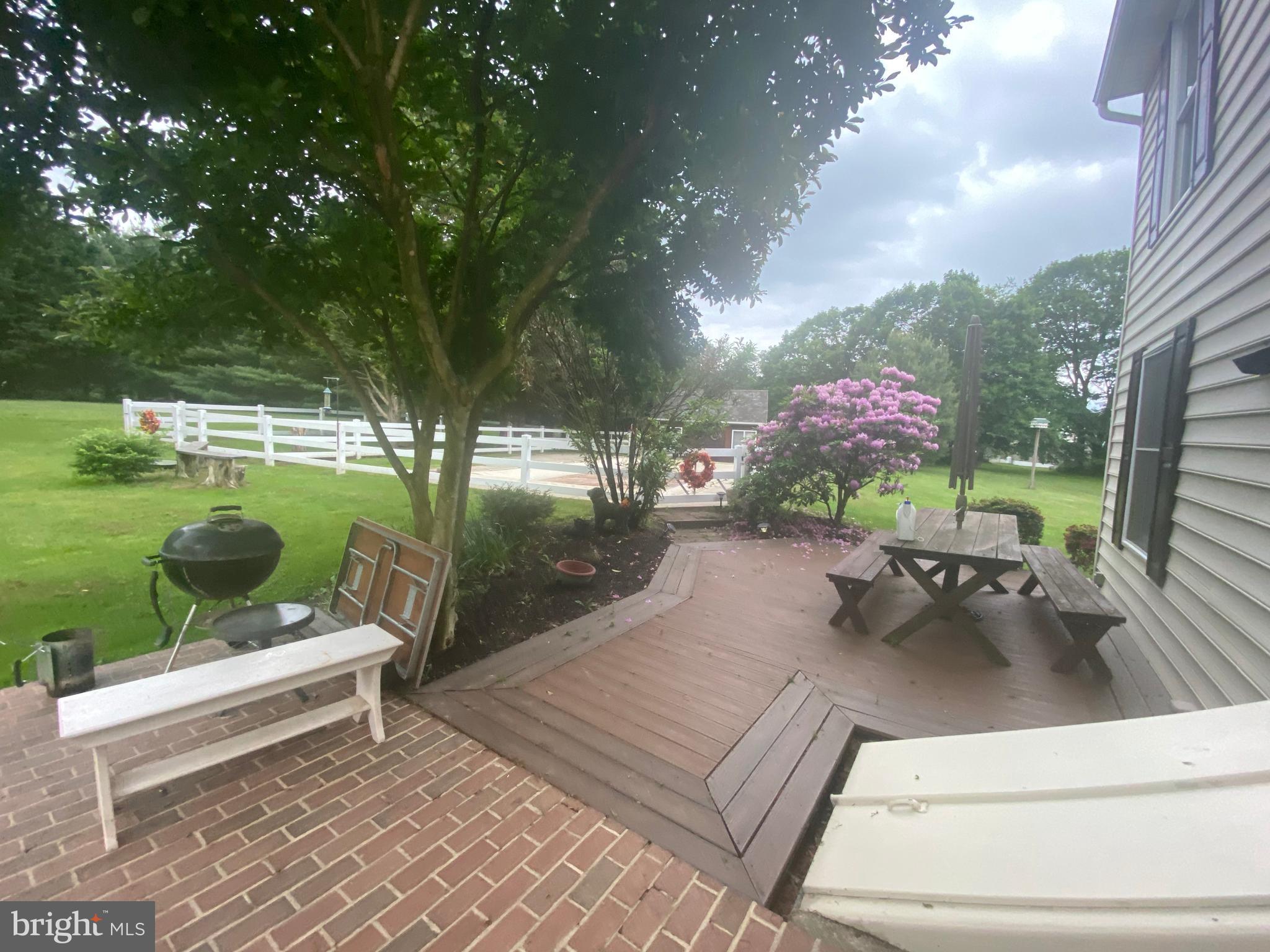 832 Warburton Road Elkton, MD 21921 - Photo 22 of 25 Trex deck and brick patio